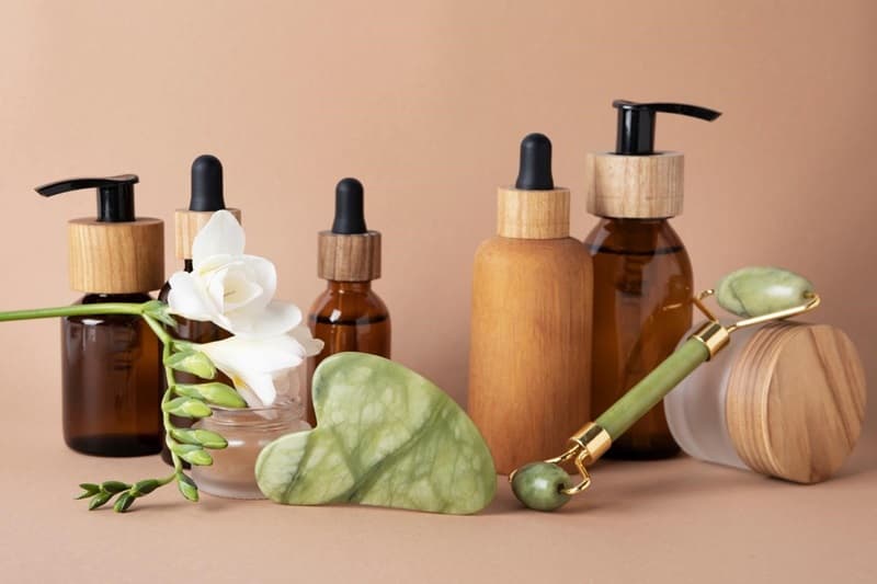 Skincare Terbaik untuk Kulit Berjerawat yang Perlu Diketahui