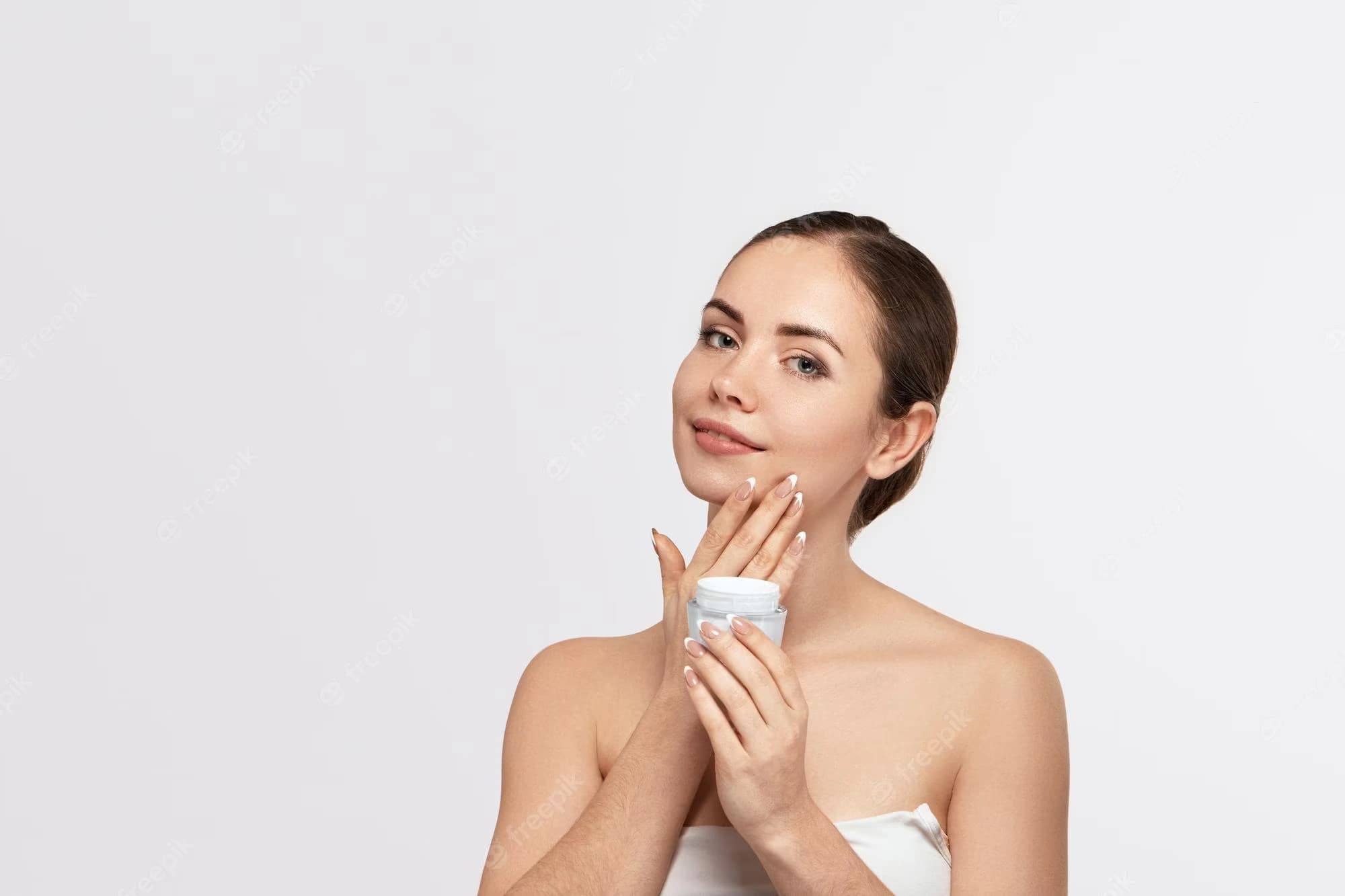 Salicylic Acid untuk Jerawat: Manfaat dan Cara Menggunakannya
