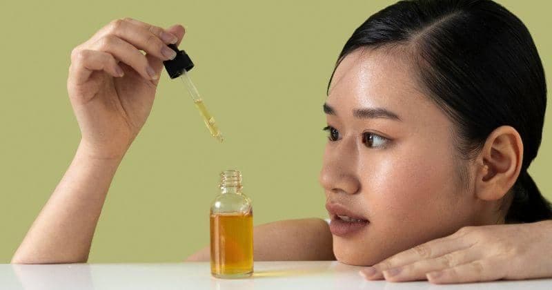 Niacinamide untuk Mencerahkan Wajah: Manfaat dan Cara Pakai