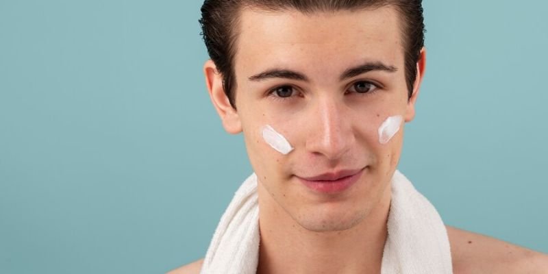 Skincare Pria: Panduan Skincare untuk Cowo yang Ingin Merawat Kulit Skincare Pria: Panduan Skincare untuk Cowo yang Ingin Merawat Kulit